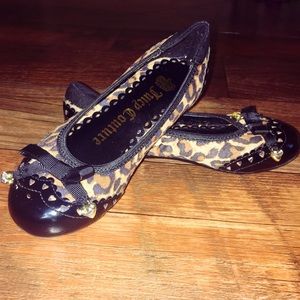 Girl’s Juicy Couture flats
